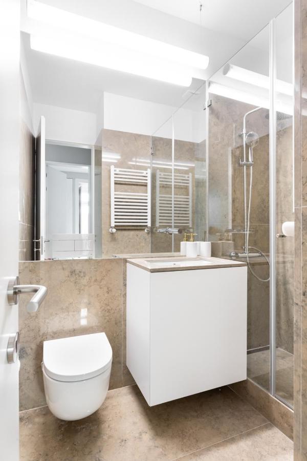 Joivy Marvelous 3-Bed Home With Astonishing View And Terrace, Nearby St George Castle Lisboa Exterior foto
