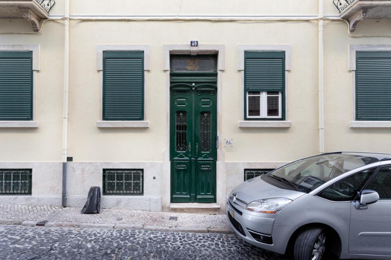 Joivy Marvelous 3-Bed Home With Astonishing View And Terrace, Nearby St George Castle Lisboa Exterior foto